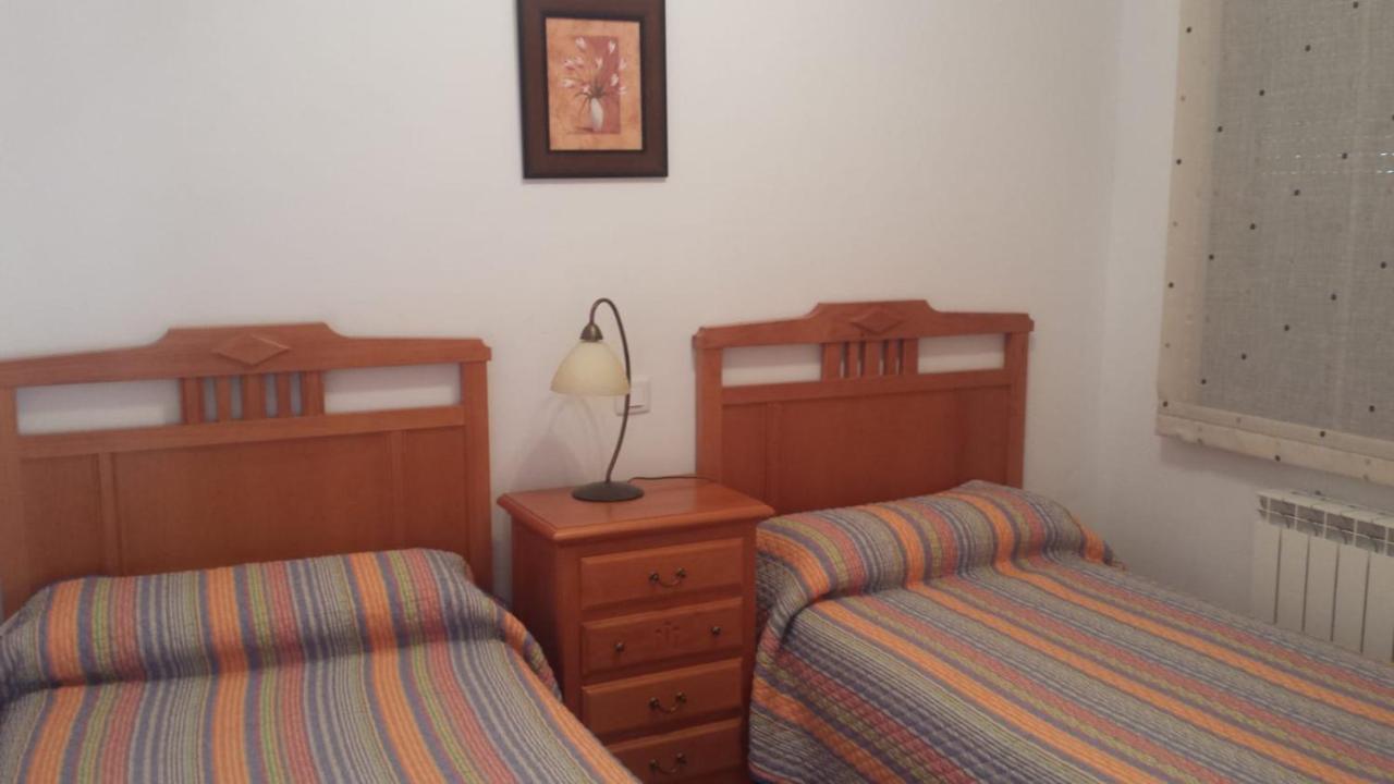 Casa Rural El Maestro I Navalosa Luaran gambar